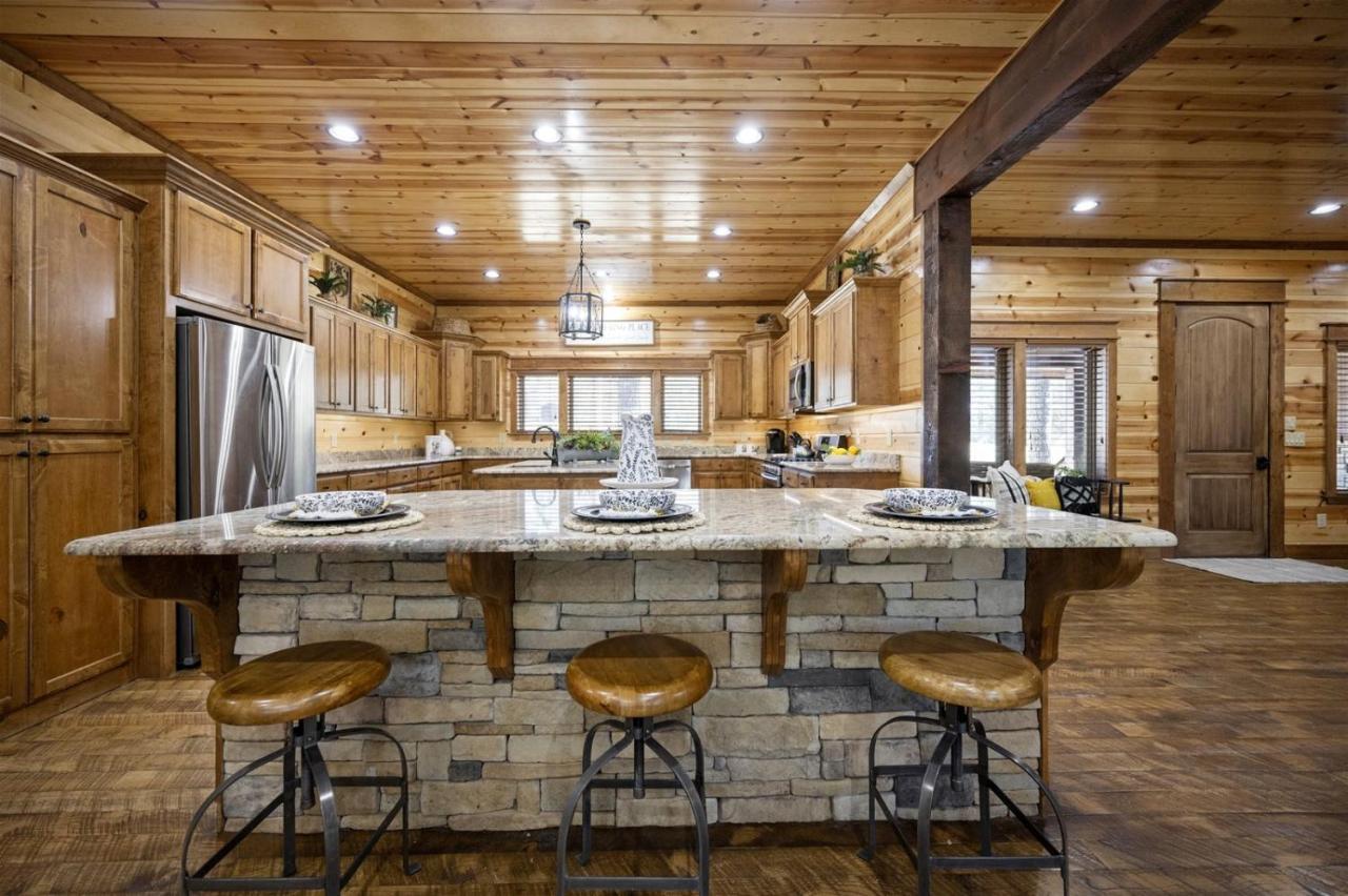 Villa Grand Getaway Broken Bow Esterno foto